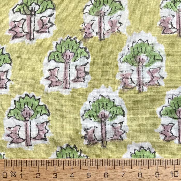 インド ブロックプリント生地 [50cm単位切売]サンガネリ グリーンフラワー on ヘナグリーン 花SA IF0478 | 4枚目