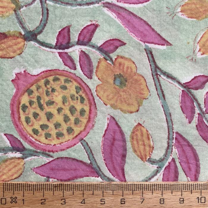 インド ブロックプリント生地 [50cm単位]  サンガネリ ザクロ on グリーン 花 フラワー PP IF0499 | 3枚目