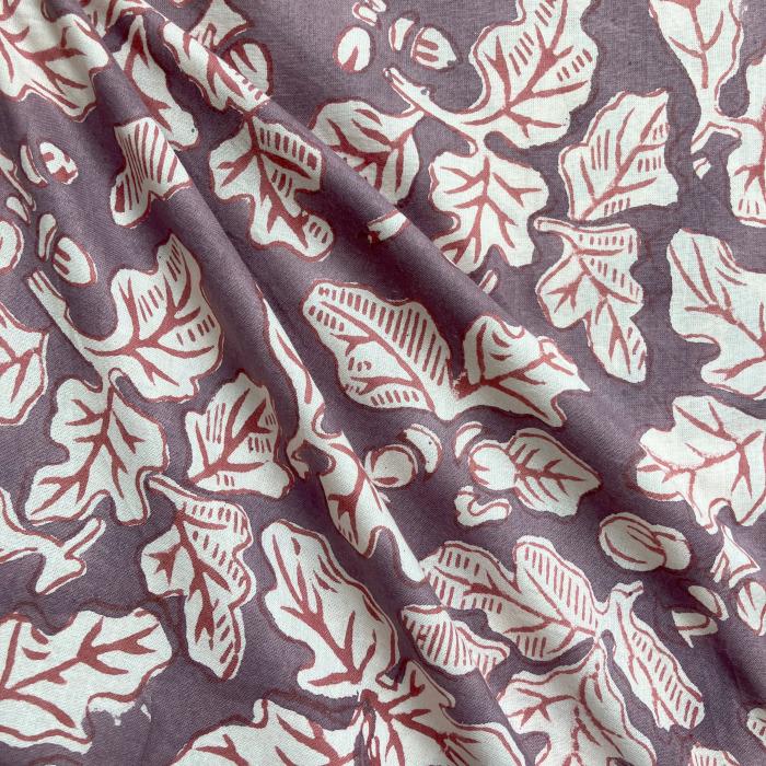 インド ブロックプリント生地 [50cm単位] サンガネリ どんぐり パープル地 PP 木の実 秋
