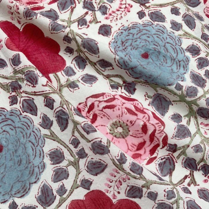 インド ブロックプリント生地 [50cm単位] サンガネリ ラナンキュラス ピンクXブルー 花 フラワー
