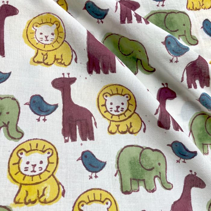 インド ブロックプリント生地 [50cm単位] サンガネリ アニマル カラフル きりん 象 ライオン 鳥 動物 0504