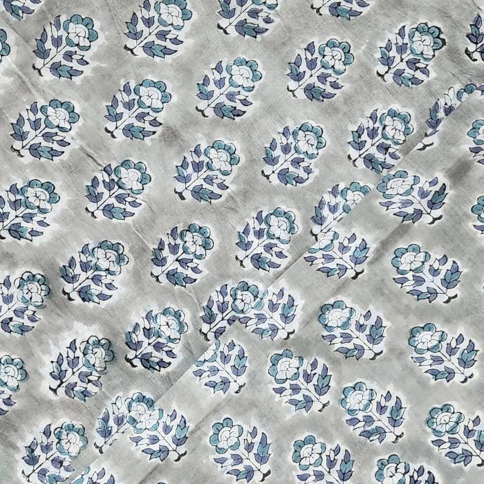 インド ブロックプリント生地 [50cm単位切売] サンガネリ ブルーフラワー on グレー IF0521