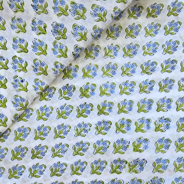 インド ブロックプリント生地 [50cm単位切売] サンガネリ ブルーフラワー on ホワイト IF0520
