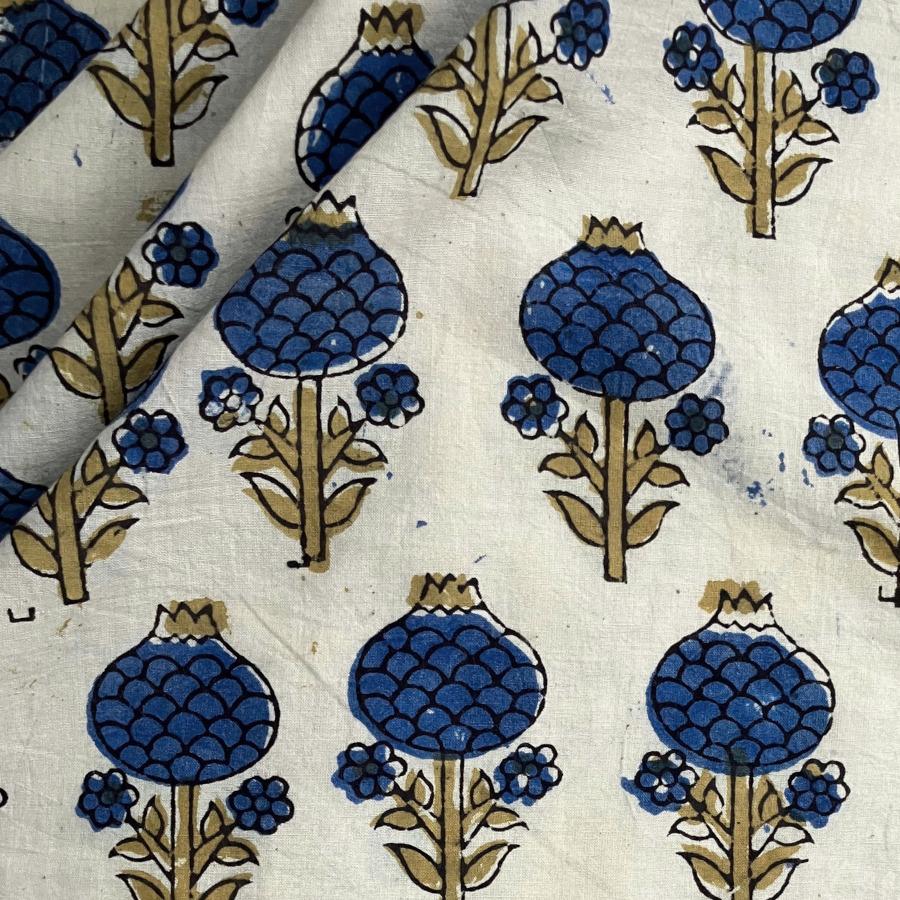 インド ブロックプリント生地 [50cm単位] Ajrak ブルーフラワーonアイボリー SA 花 レトロ IF03051枚目の画像