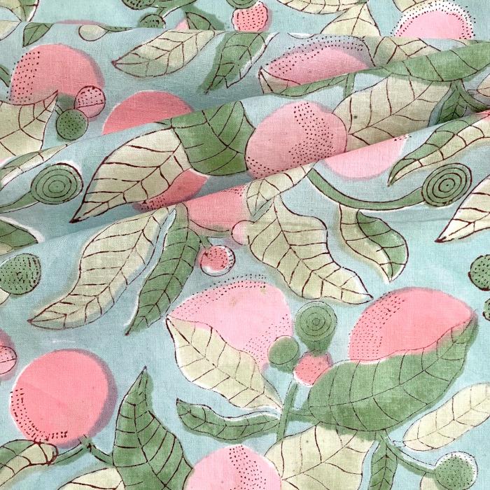 インド ブロックプリント生地[50cm単位切り売り] サンガネリ ピンクフルーツ 木の実 MT 花 IF03921枚目の画像