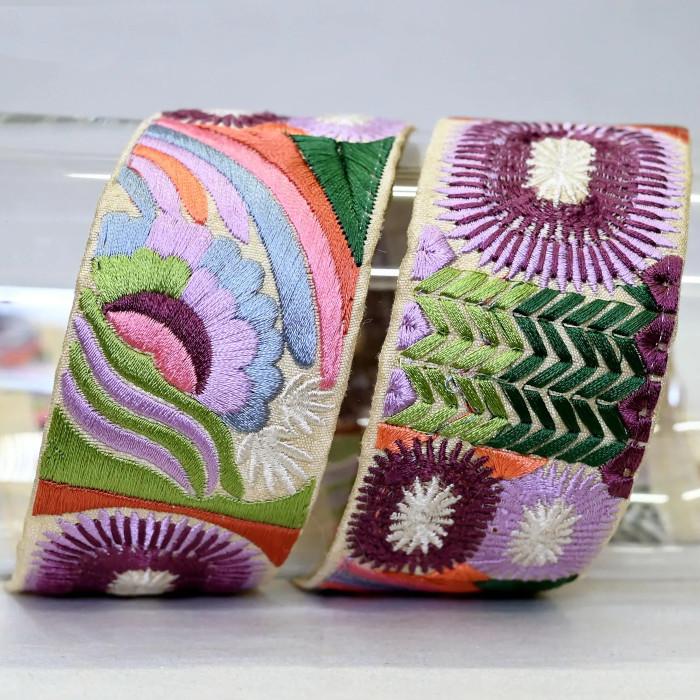 インド刺繍リボン50cm切り売り ボーホーフラワー パープル 4.8cm幅 花 HC ボヘミアン R-0837 | 2枚目