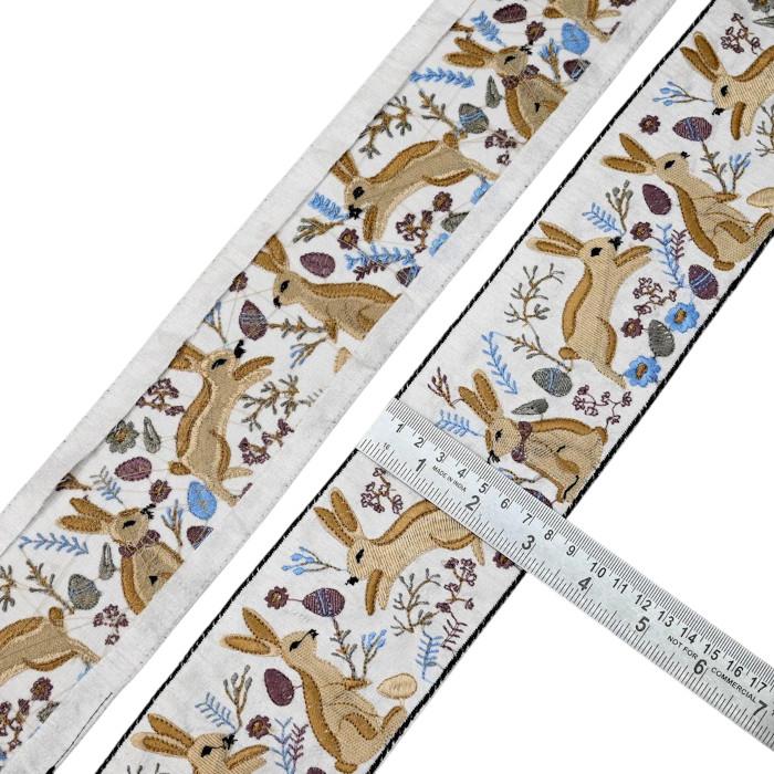インド刺繍リボン50cm切り売り うさぎとエッグ on ホワイト 8.0cm幅 ラビット イースター R-0870 | 4枚目